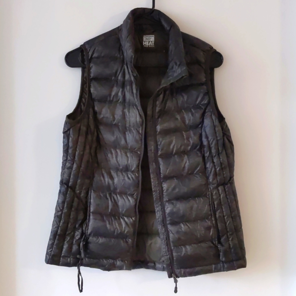 Packable military print down vest